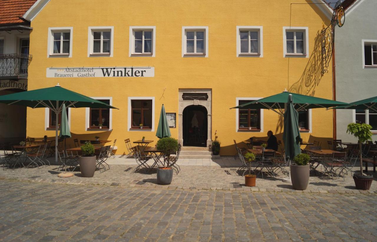 Altstadthotel Brauereigasthof Winkler Berching Extérieur photo