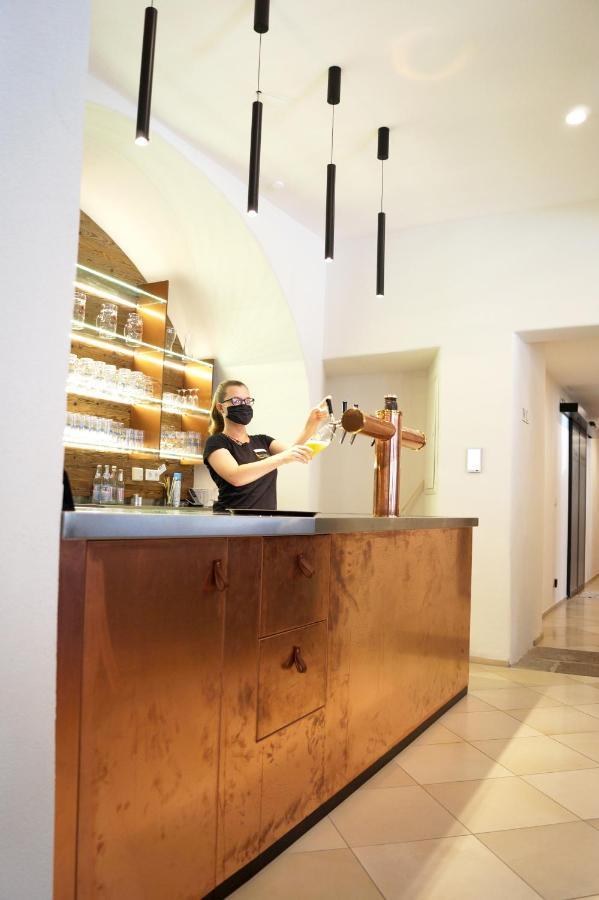 Altstadthotel Brauereigasthof Winkler Berching Extérieur photo