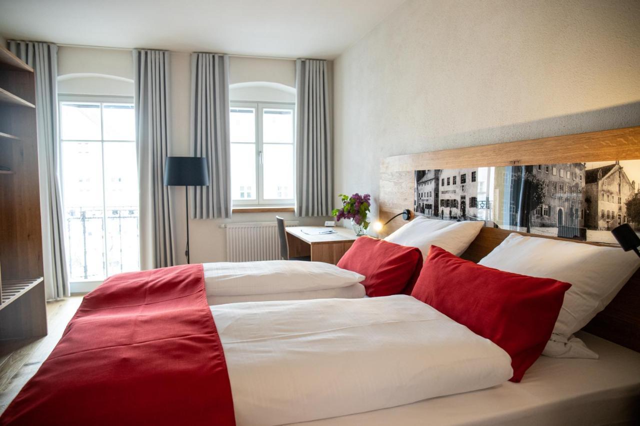 Altstadthotel Brauereigasthof Winkler Berching Extérieur photo