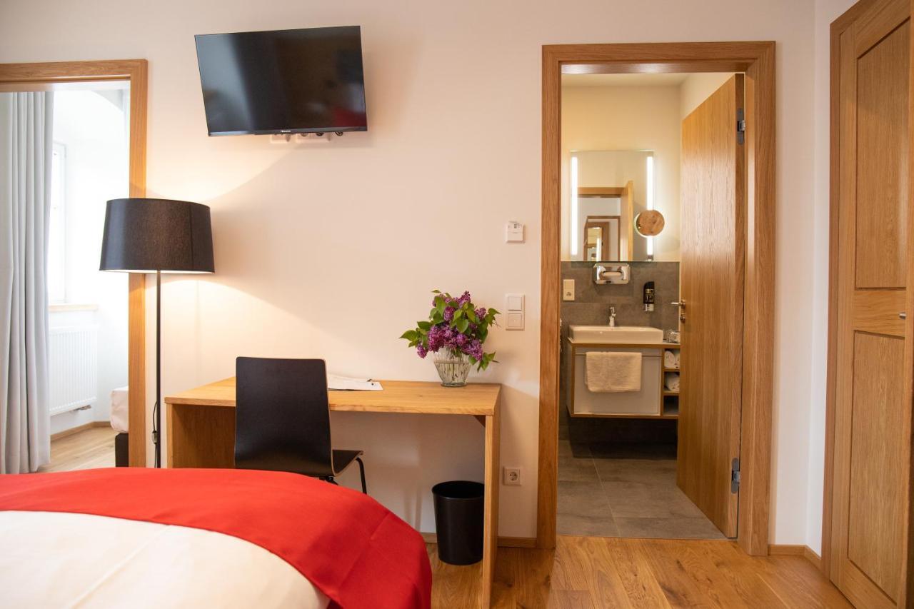 Altstadthotel Brauereigasthof Winkler Berching Extérieur photo