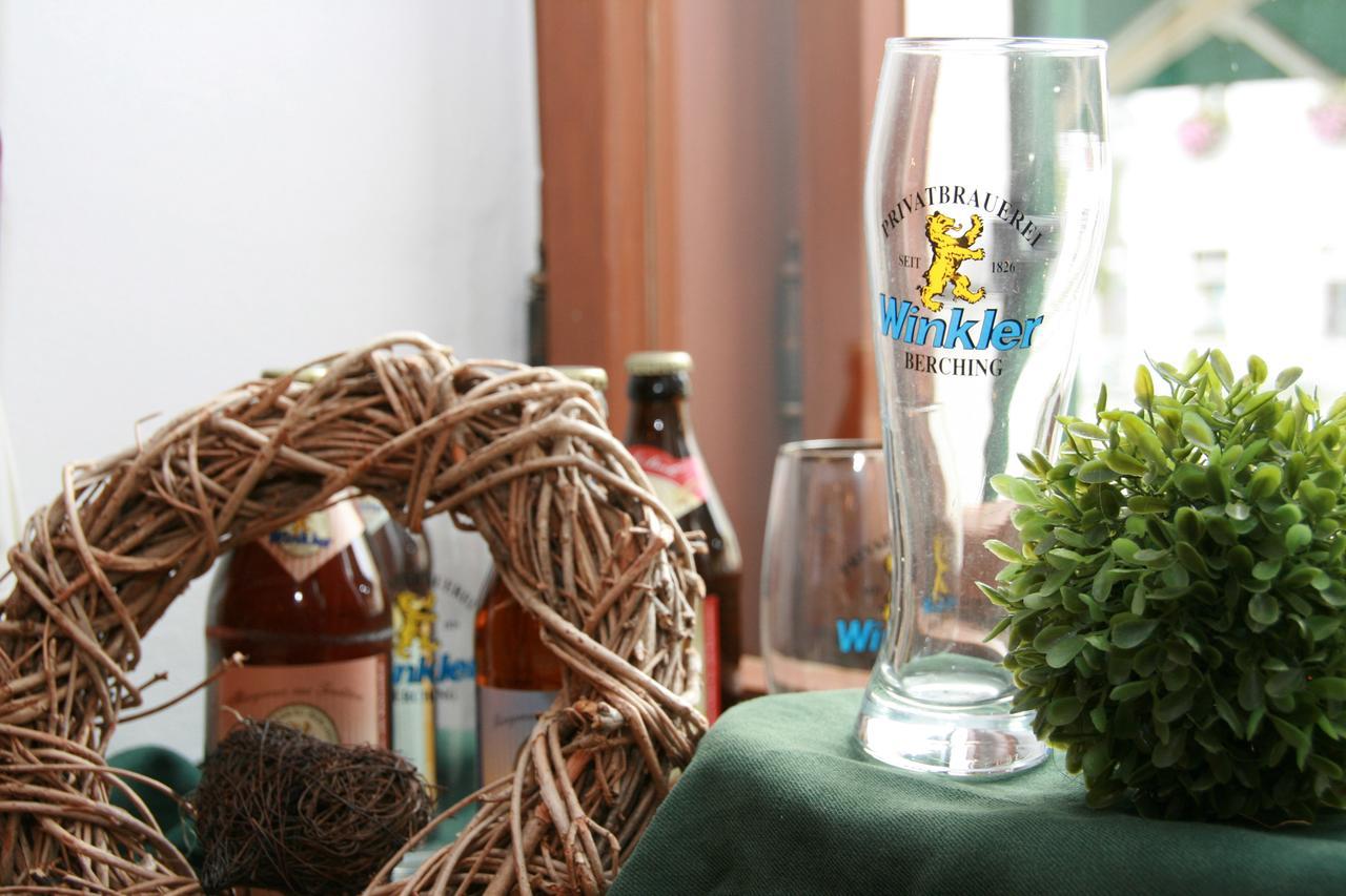 Altstadthotel Brauereigasthof Winkler Berching Extérieur photo