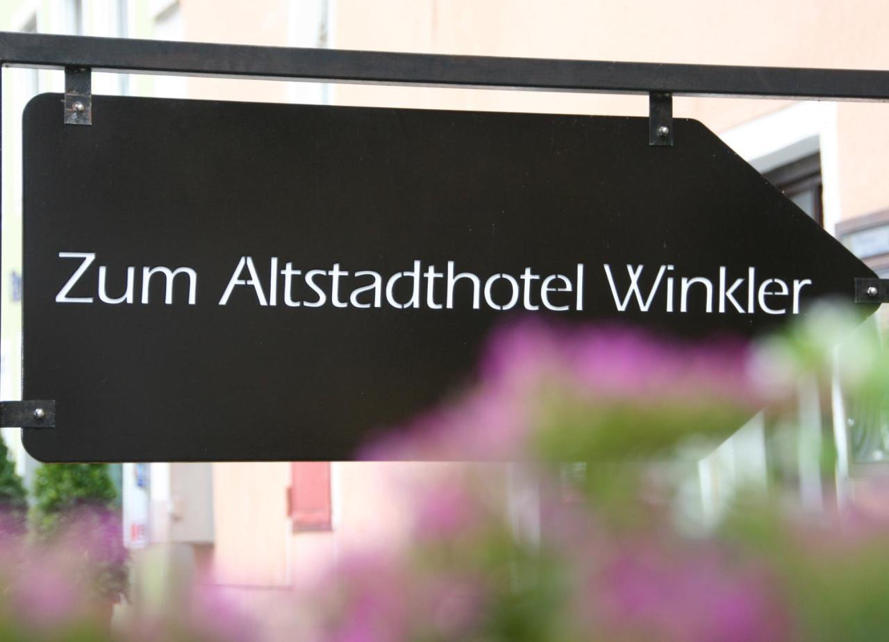 Altstadthotel Brauereigasthof Winkler Berching Extérieur photo